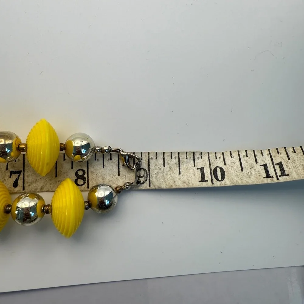 Yellow Bead Necklace‎ Statement Costume Jewelry Silver Tone Accents